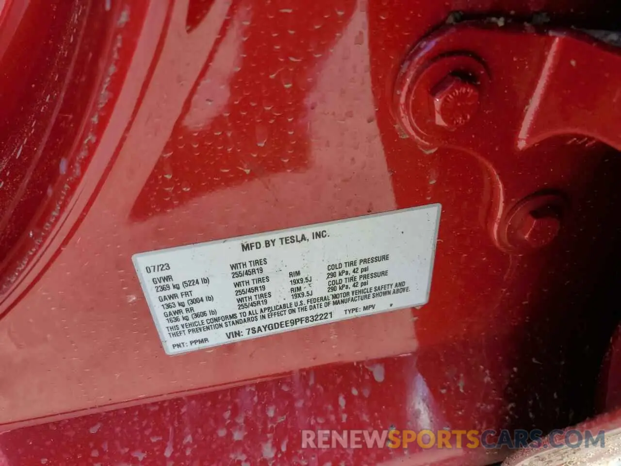 12 Photograph of a damaged car 7SAYGDEE9PF832221 TESLA MODEL Y 2023