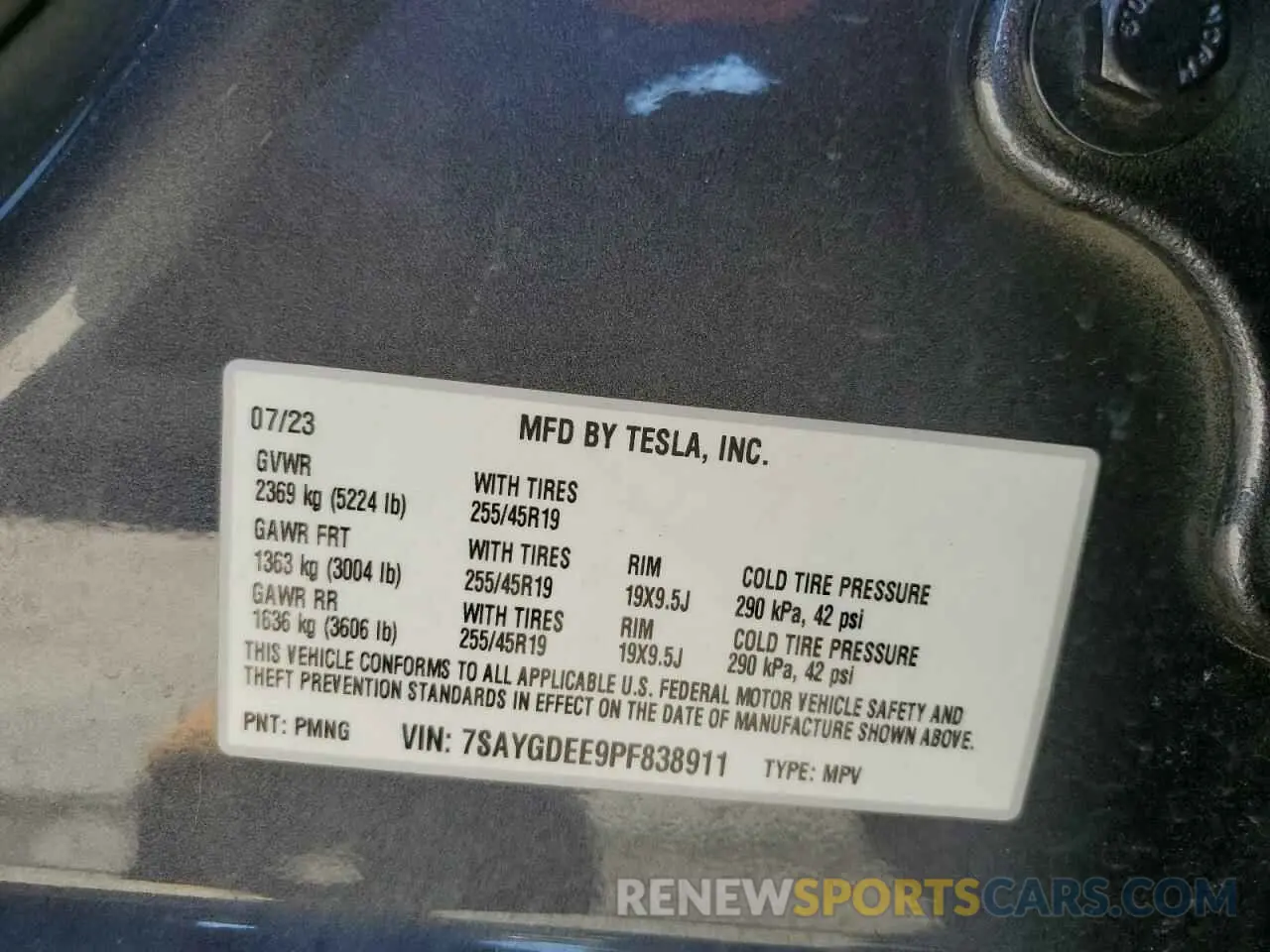 13 Photograph of a damaged car 7SAYGDEE9PF838911 TESLA MODEL Y 2023