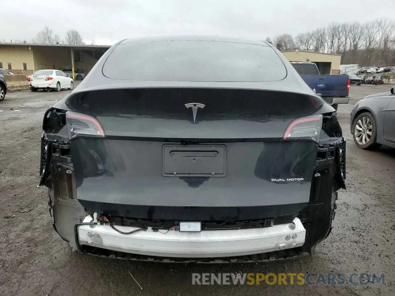 6 Photograph of a damaged car 7SAYGDEE9PF845888 TESLA MODEL Y 2023