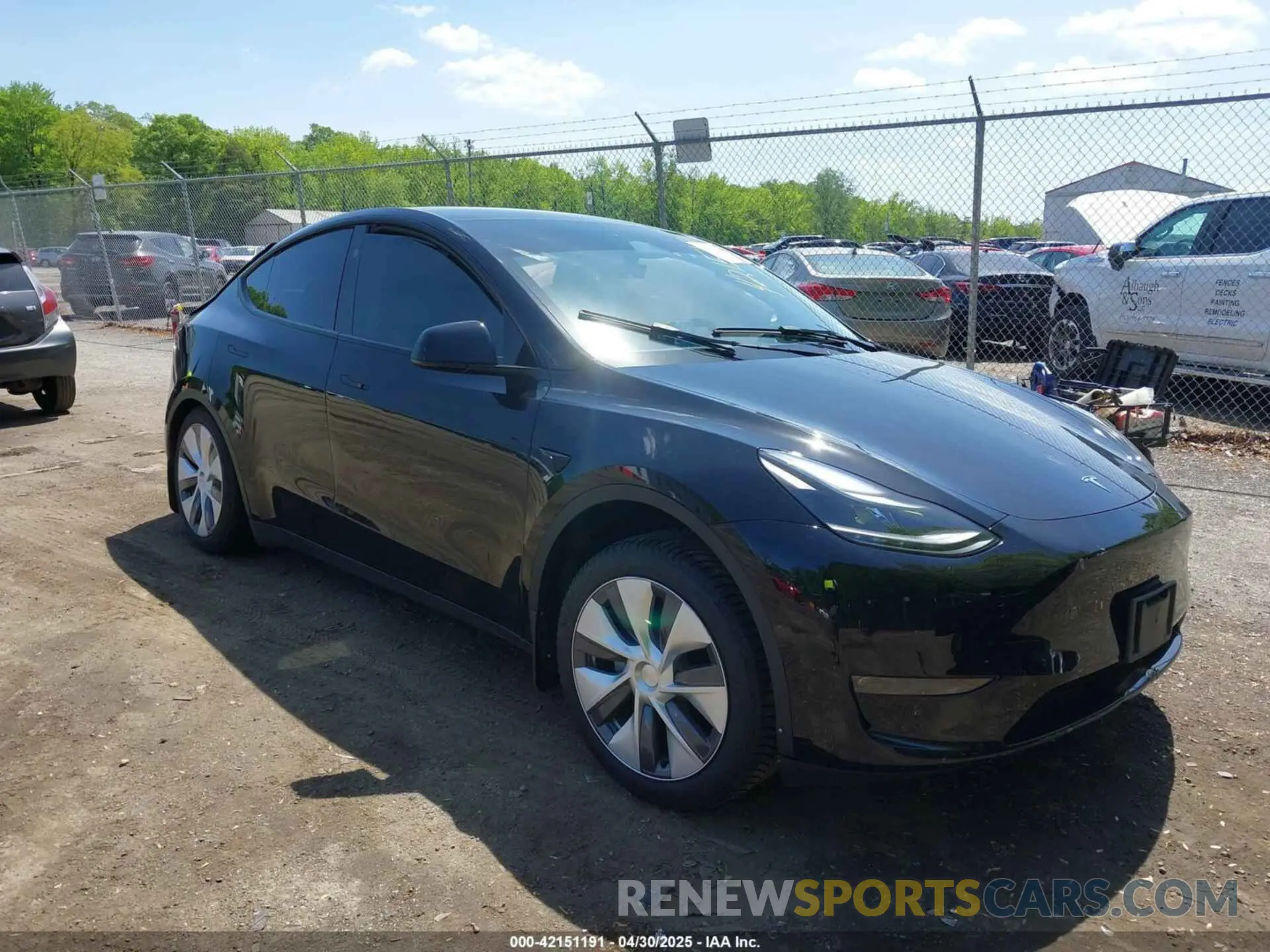 1 Photograph of a damaged car 7SAYGDEE9PF850881 TESLA MODEL Y 2023