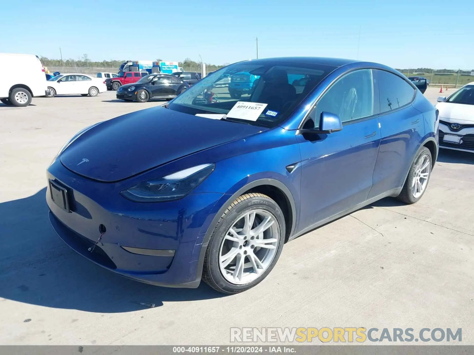 2 Photograph of a damaged car 7SAYGDEE9PF884951 TESLA MODEL Y 2023