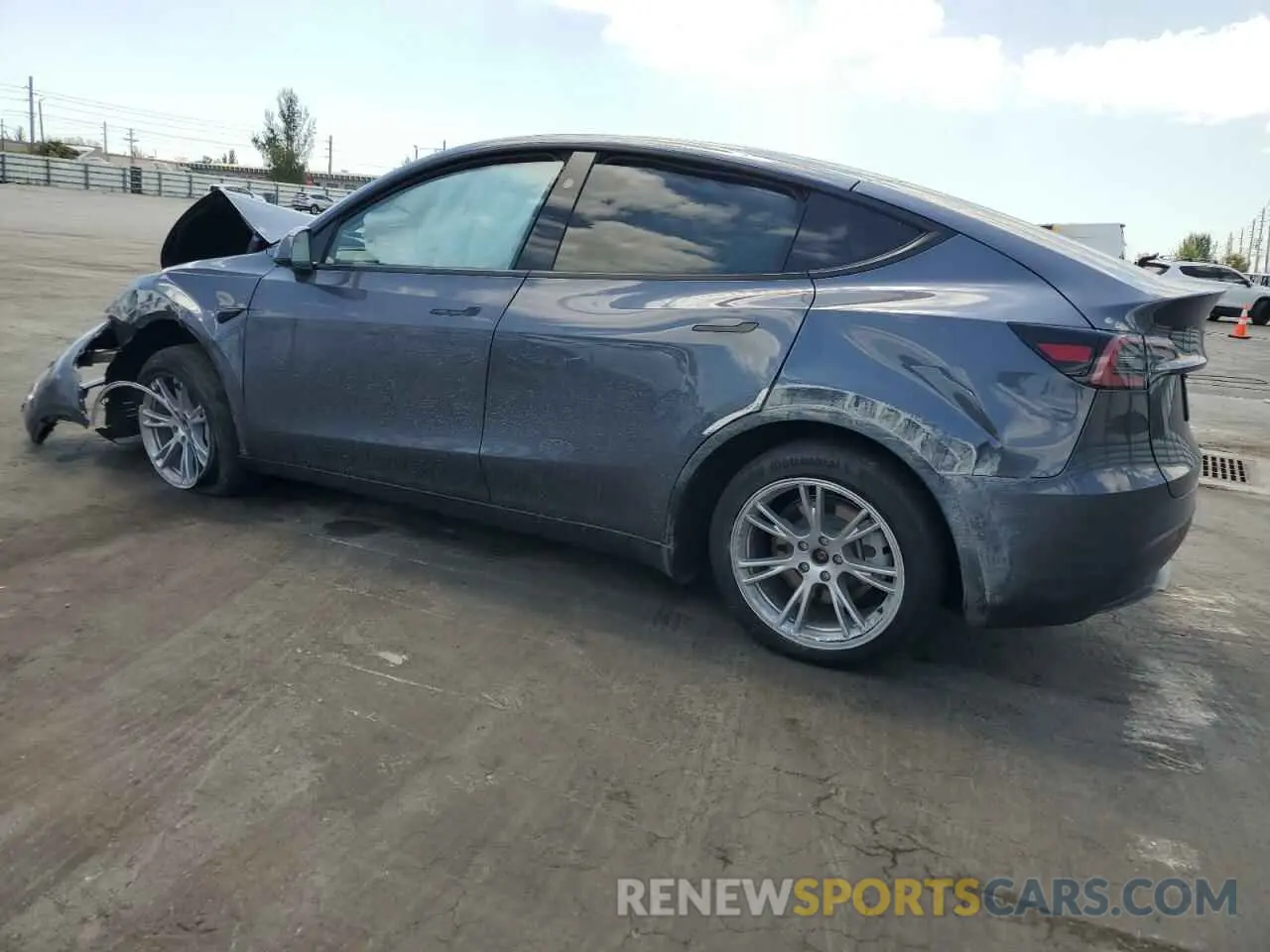 2 Photograph of a damaged car 7SAYGDEE9PF885405 TESLA MODEL Y 2023