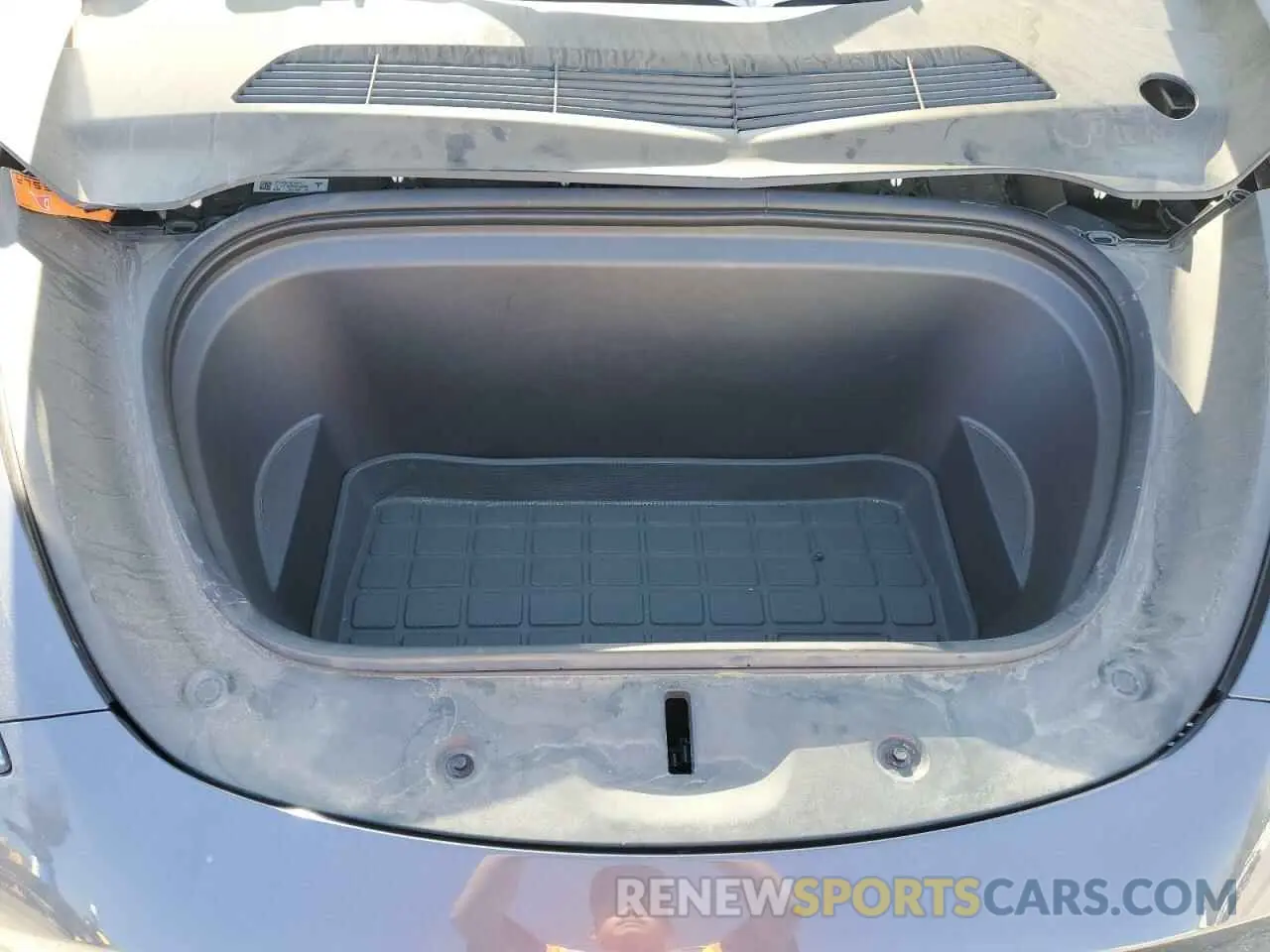 14 Photograph of a damaged car 7SAYGDEE9PF916202 TESLA MODEL Y 2023