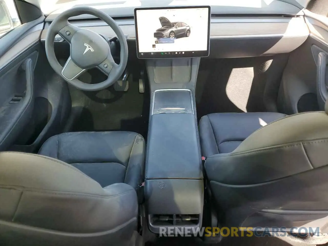 8 Photograph of a damaged car 7SAYGDEE9PF916202 TESLA MODEL Y 2023