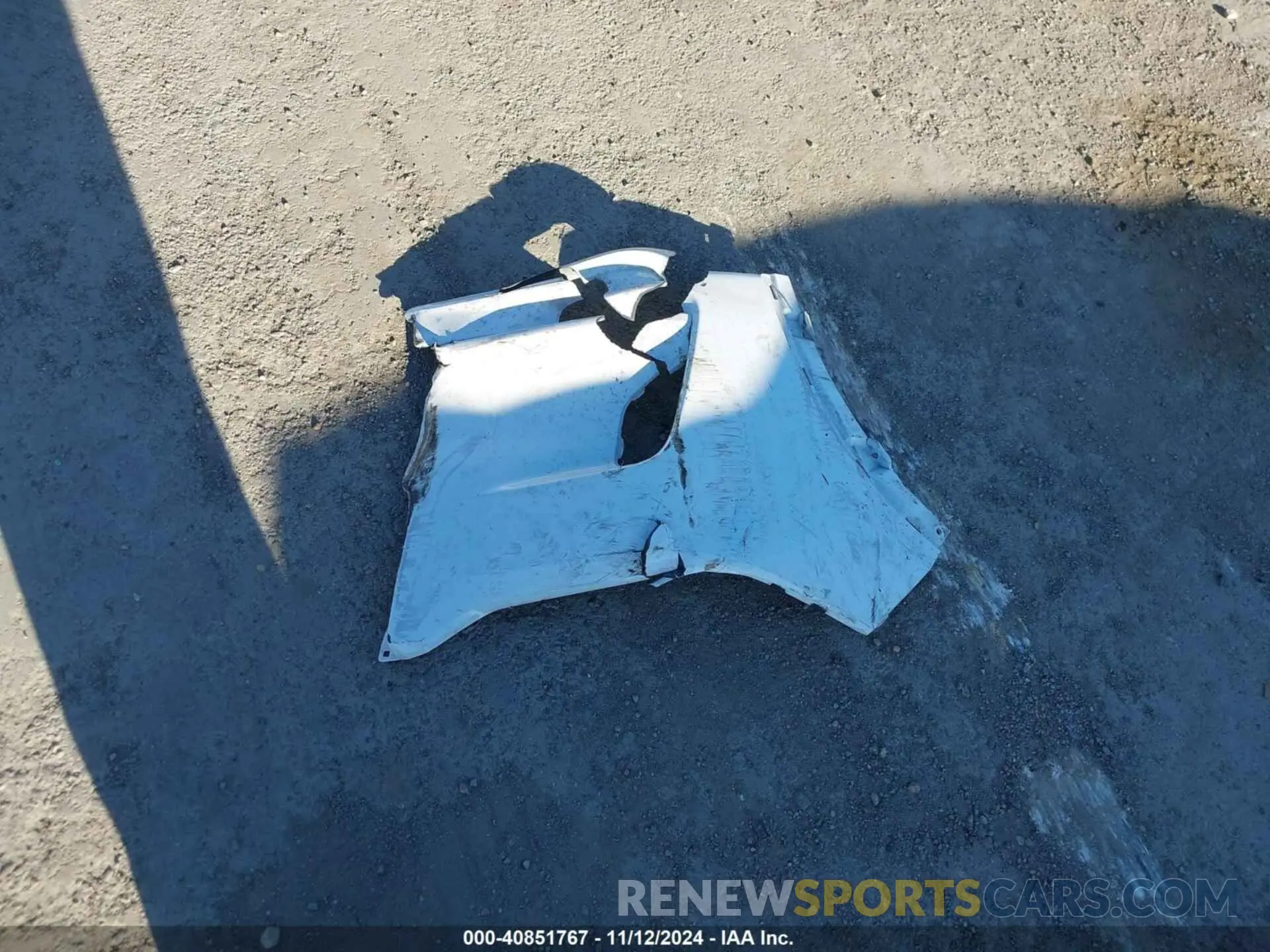 11 Photograph of a damaged car 7SAYGDEEXPA036686 TESLA MODEL Y 2023