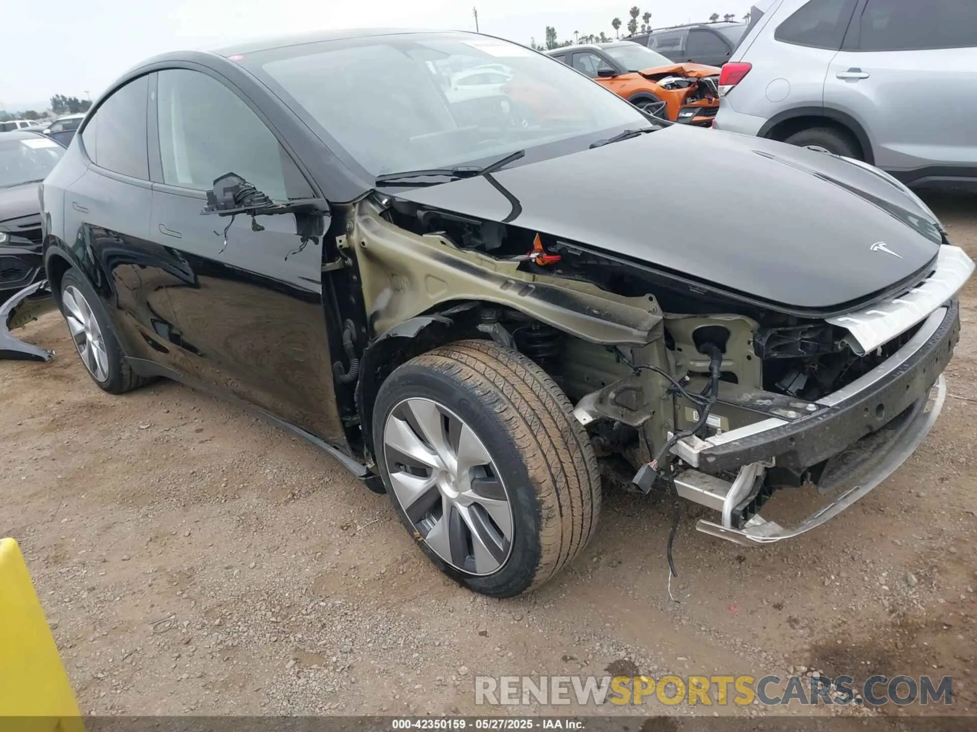 1 Photograph of a damaged car 7SAYGDEEXPA044335 TESLA MODEL Y 2023