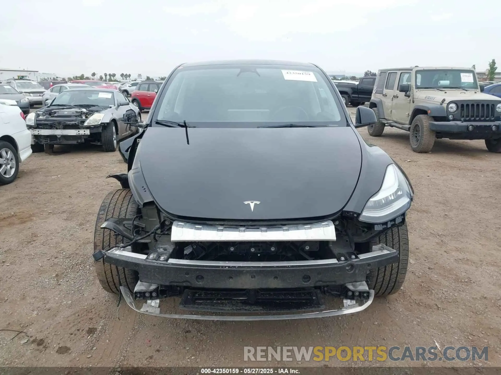 13 Photograph of a damaged car 7SAYGDEEXPA044335 TESLA MODEL Y 2023