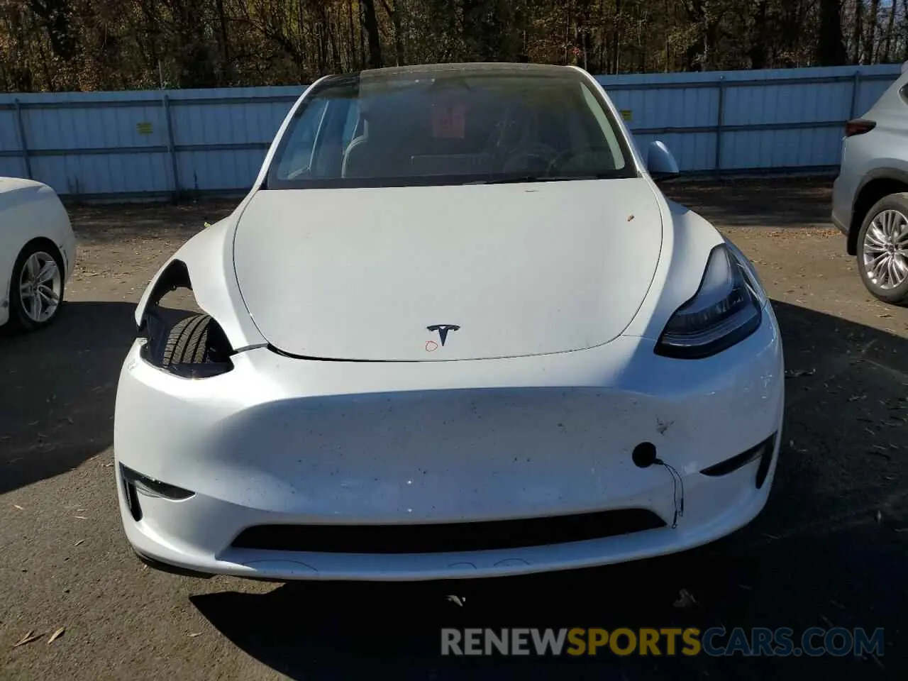5 Photograph of a damaged car 7SAYGDEEXPA052211 TESLA MODEL Y 2023
