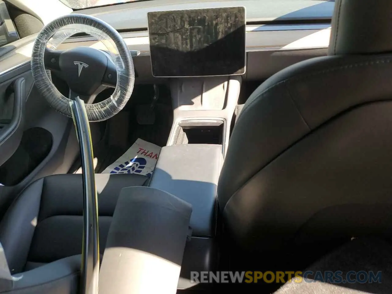 8 Photograph of a damaged car 7SAYGDEEXPA052211 TESLA MODEL Y 2023
