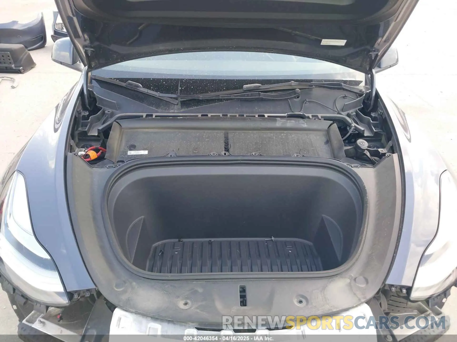 10 Photograph of a damaged car 7SAYGDEEXPA078629 TESLA MODEL Y 2023