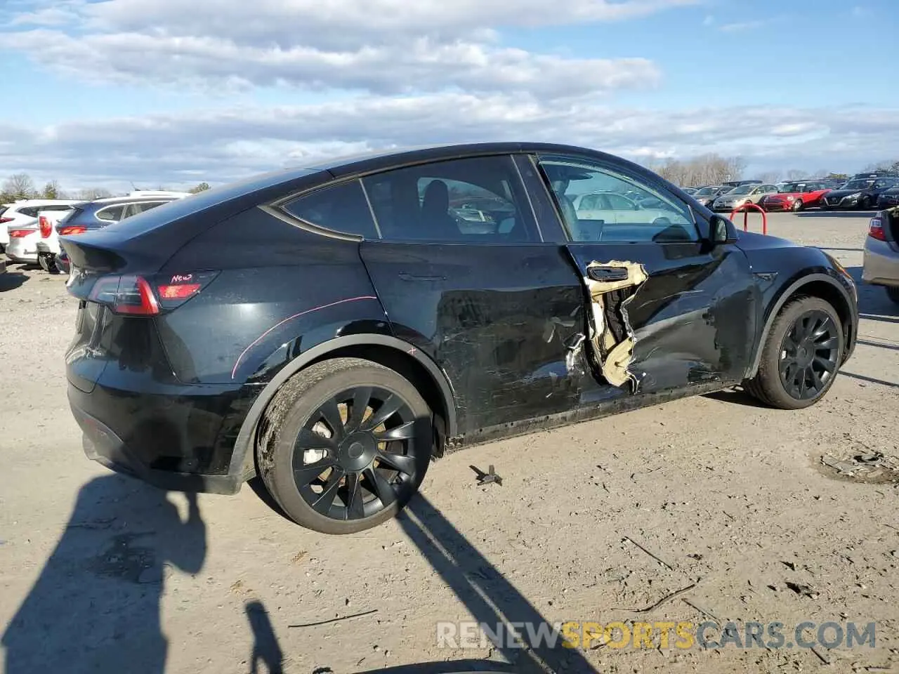 3 Photograph of a damaged car 7SAYGDEEXPA078937 TESLA MODEL Y 2023