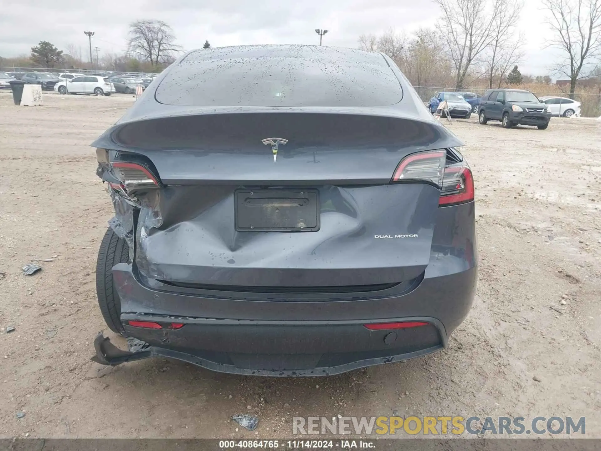 17 Photograph of a damaged car 7SAYGDEEXPA084432 TESLA MODEL Y 2023