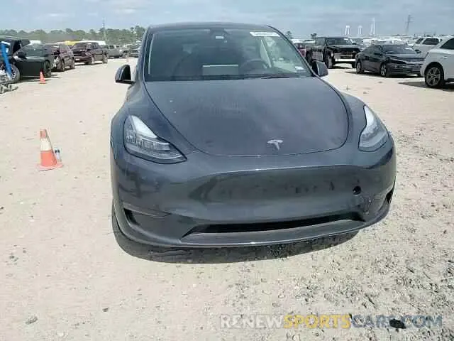 11 Photograph of a damaged car 7SAYGDEEXPA088951 TESLA MODEL Y 2023