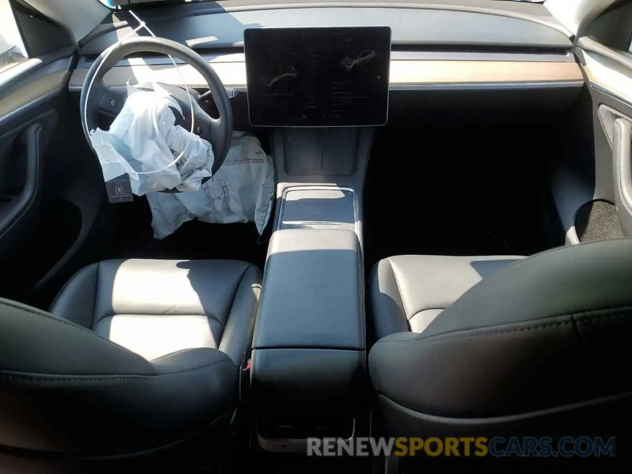 8 Photograph of a damaged car 7SAYGDEEXPA093731 TESLA MODEL Y 2023