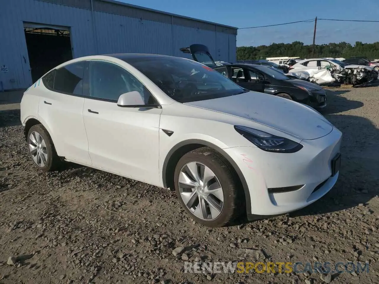 4 Photograph of a damaged car 7SAYGDEEXPA104856 TESLA MODEL Y 2023