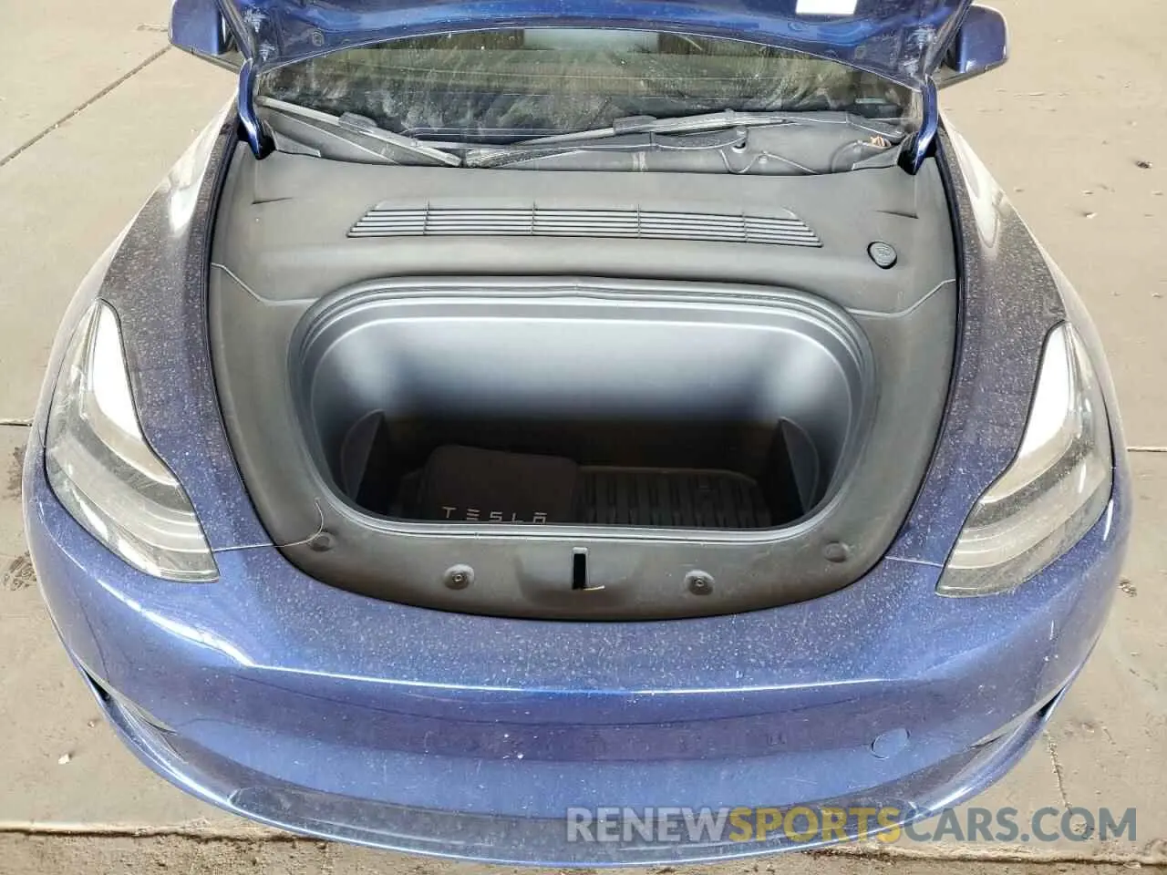11 Photograph of a damaged car 7SAYGDEEXPA113329 TESLA MODEL Y 2023