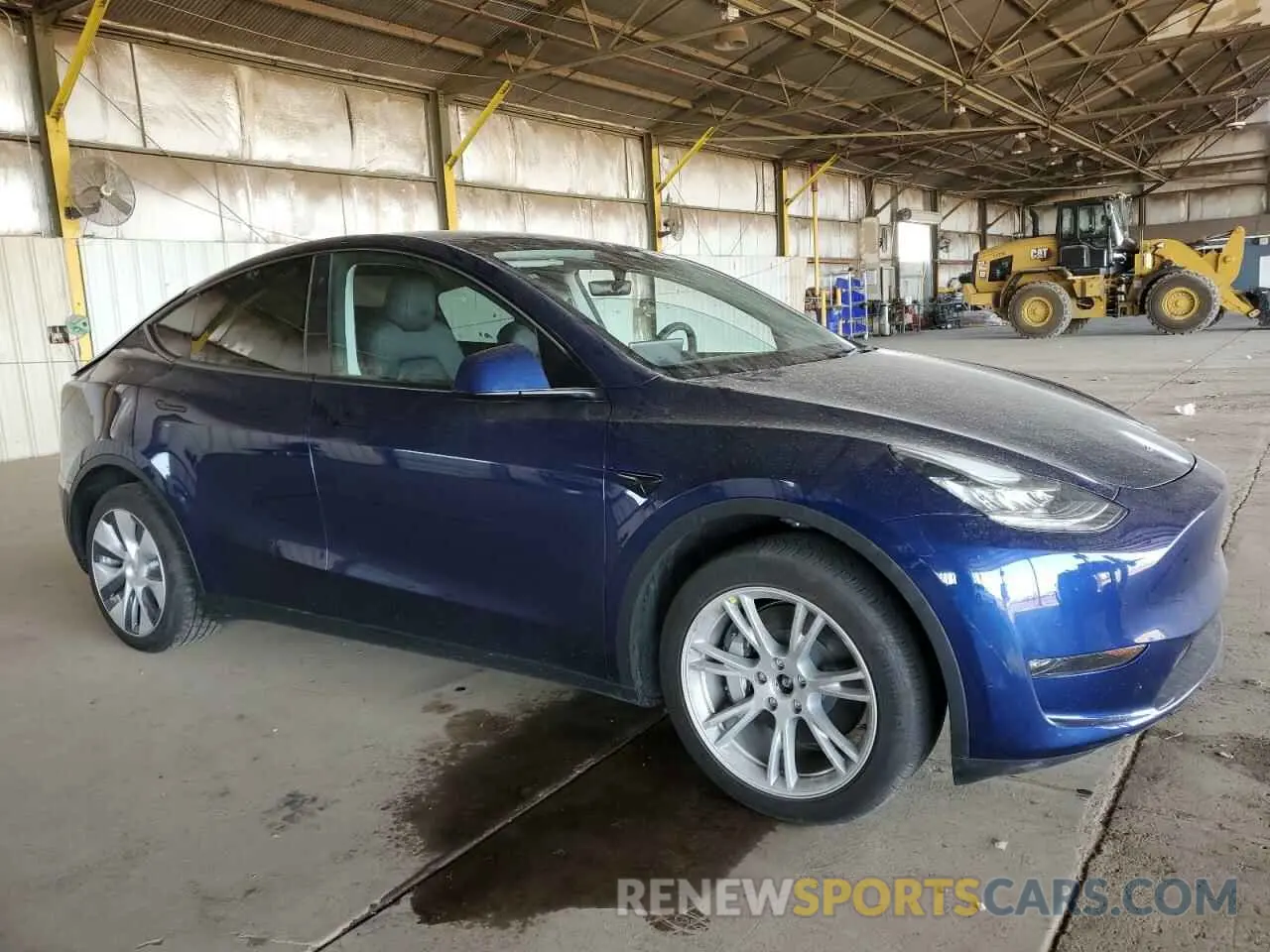 4 Photograph of a damaged car 7SAYGDEEXPA113329 TESLA MODEL Y 2023