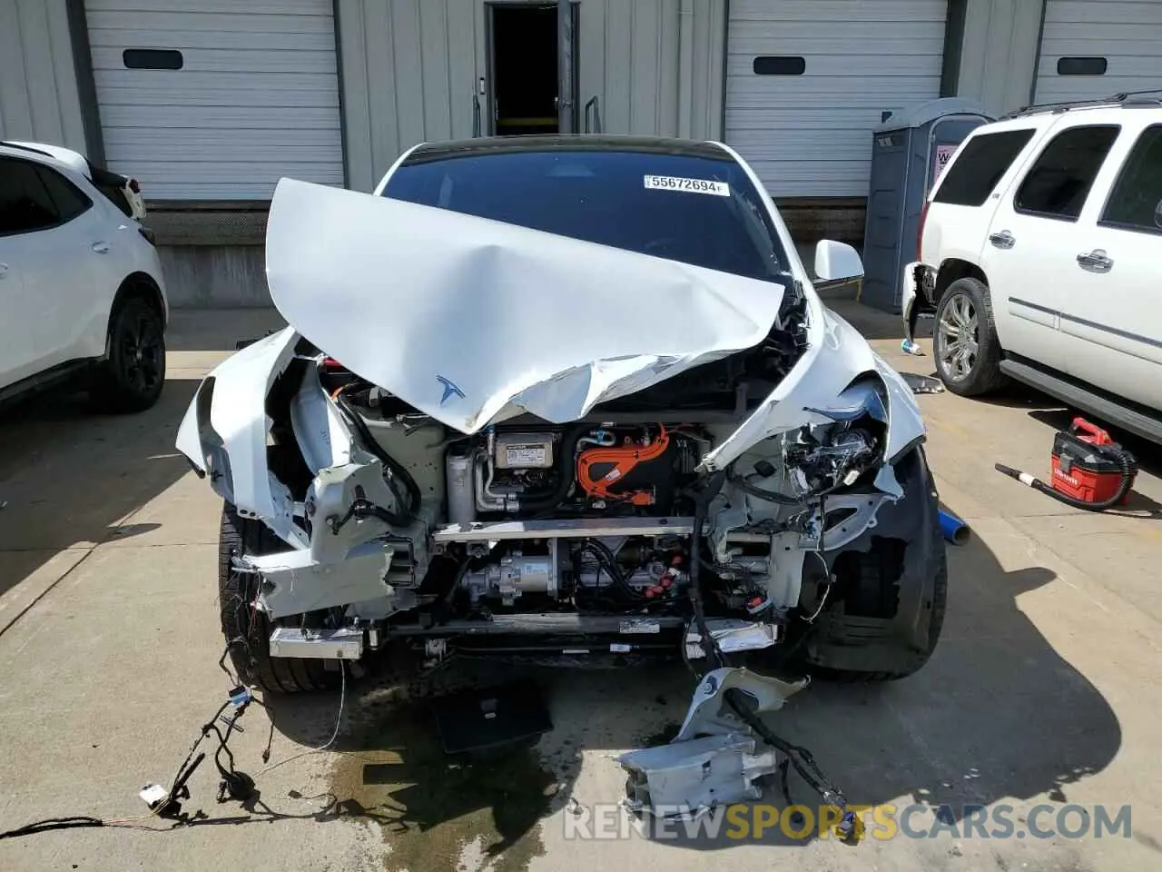 5 Photograph of a damaged car 7SAYGDEEXPA162918 TESLA MODEL Y 2023
