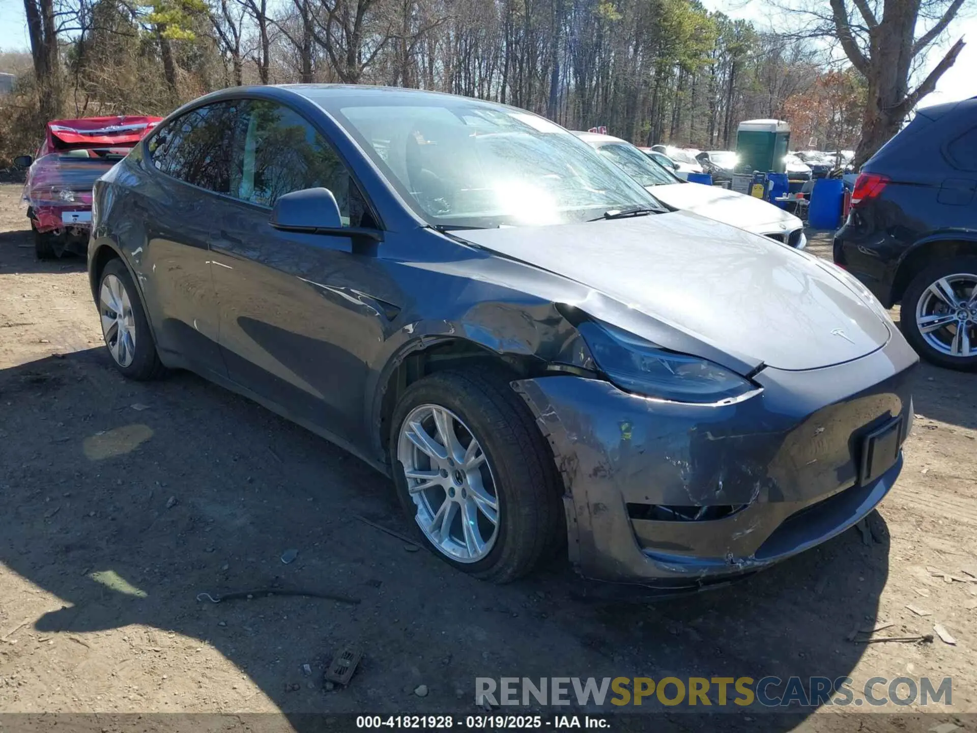 1 Photograph of a damaged car 7SAYGDEEXPA175104 TESLA MODEL Y 2023