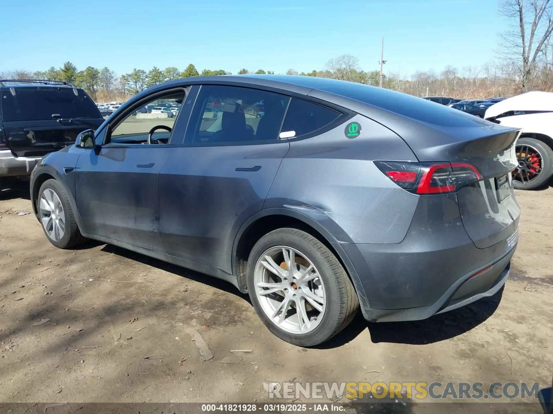 14 Photograph of a damaged car 7SAYGDEEXPA175104 TESLA MODEL Y 2023