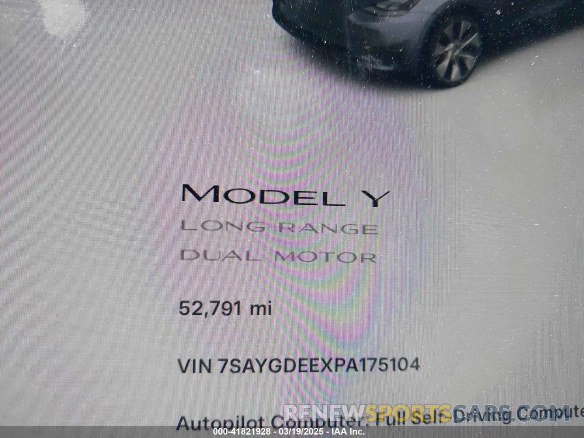 15 Photograph of a damaged car 7SAYGDEEXPA175104 TESLA MODEL Y 2023