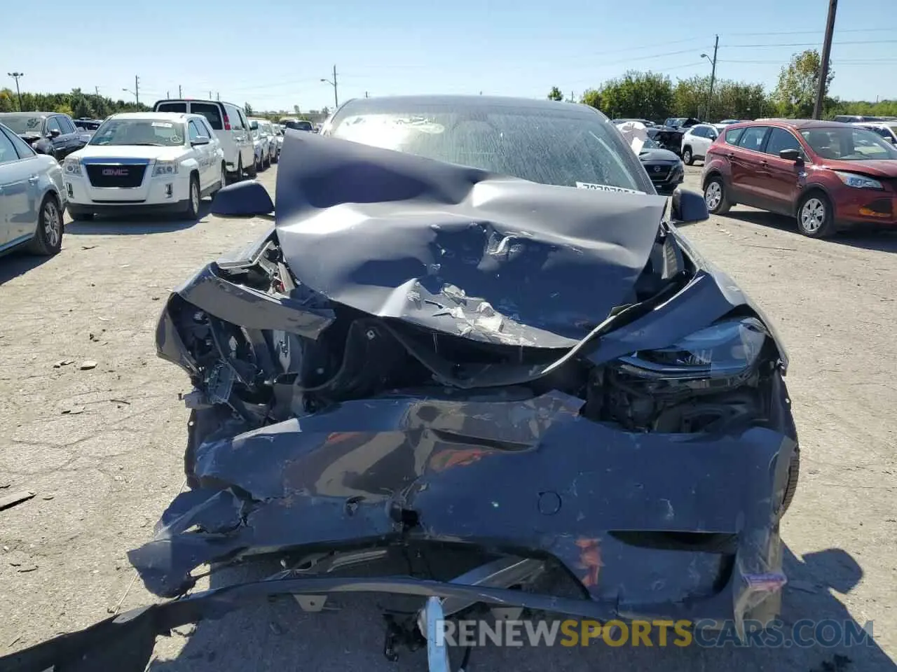 5 Photograph of a damaged car 7SAYGDEEXPA175250 TESLA MODEL Y 2023