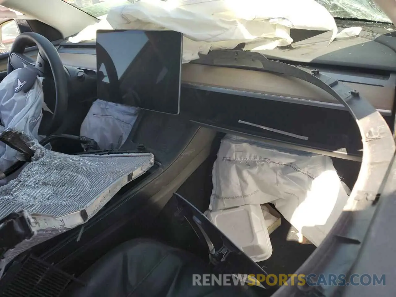 8 Photograph of a damaged car 7SAYGDEEXPA175250 TESLA MODEL Y 2023