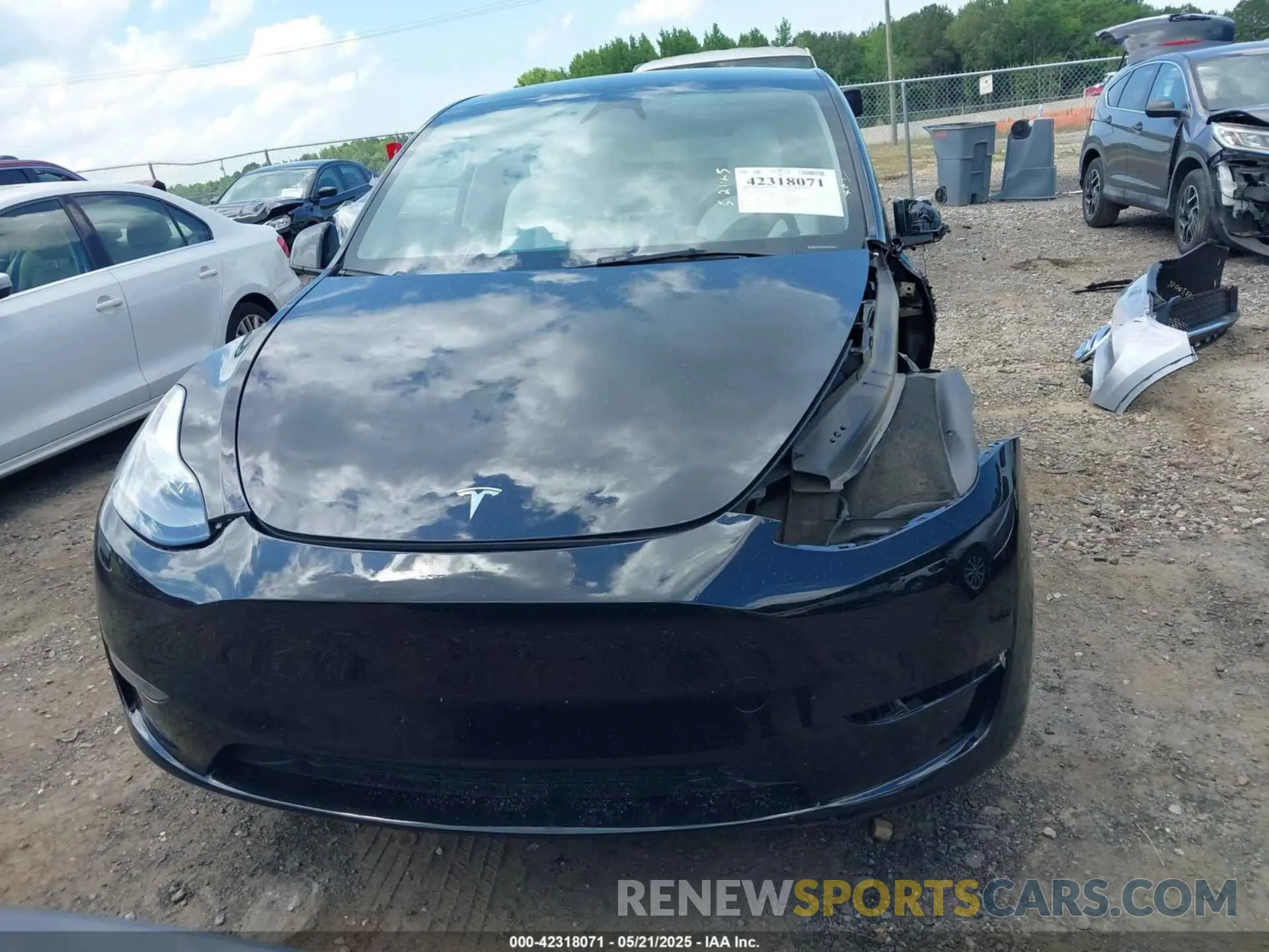 11 Photograph of a damaged car 7SAYGDEEXPA177645 TESLA MODEL Y 2023