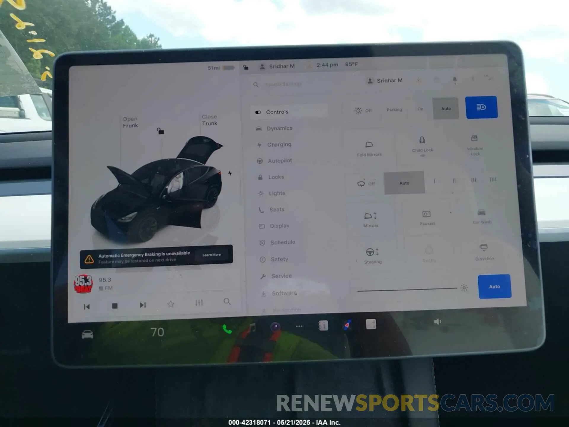 17 Photograph of a damaged car 7SAYGDEEXPA177645 TESLA MODEL Y 2023