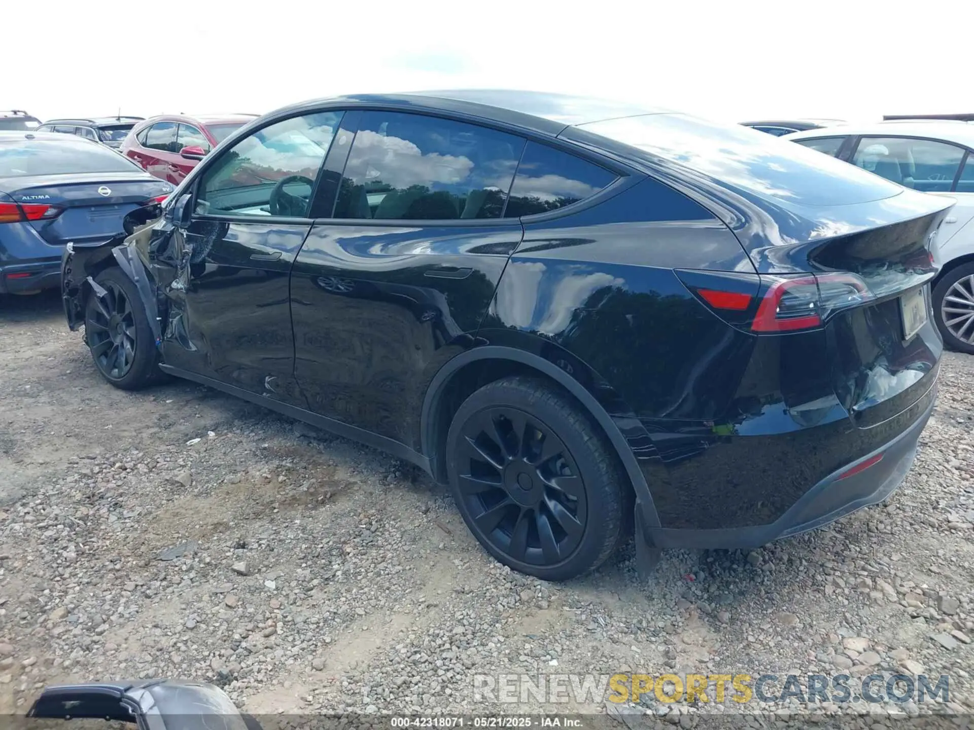 3 Photograph of a damaged car 7SAYGDEEXPA177645 TESLA MODEL Y 2023