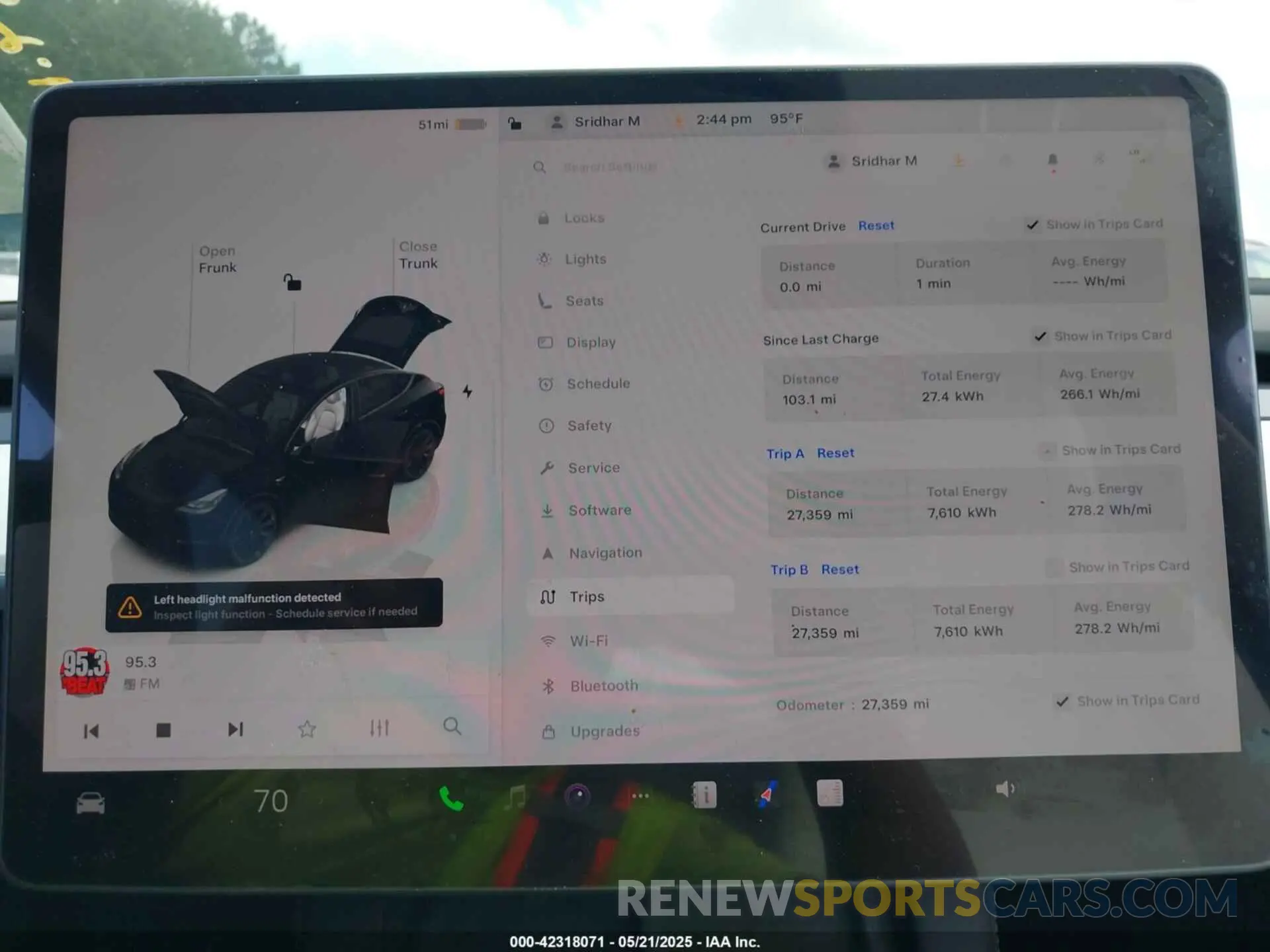 7 Photograph of a damaged car 7SAYGDEEXPA177645 TESLA MODEL Y 2023