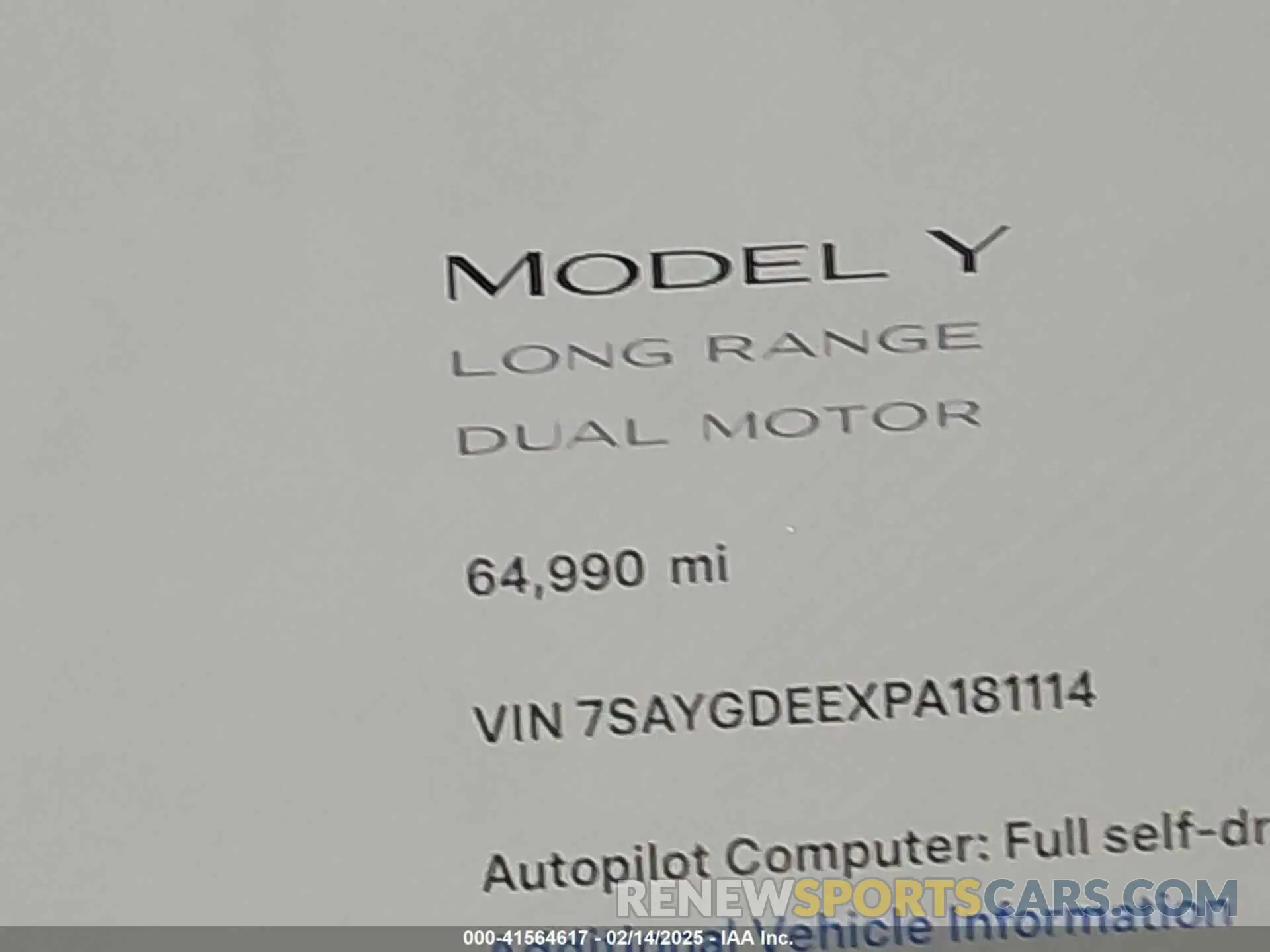 16 Photograph of a damaged car 7SAYGDEEXPA181114 TESLA MODEL Y 2023