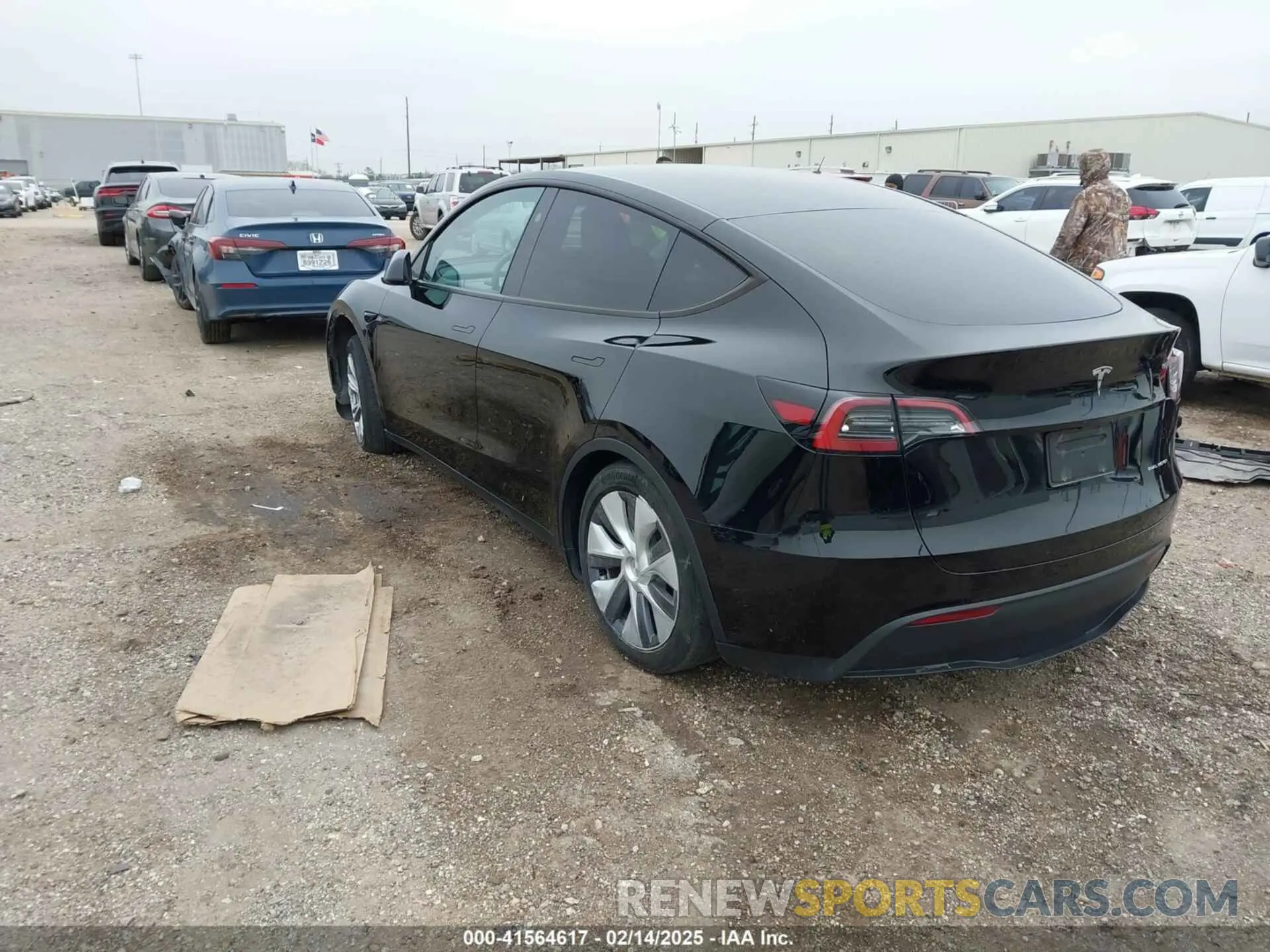 3 Photograph of a damaged car 7SAYGDEEXPA181114 TESLA MODEL Y 2023