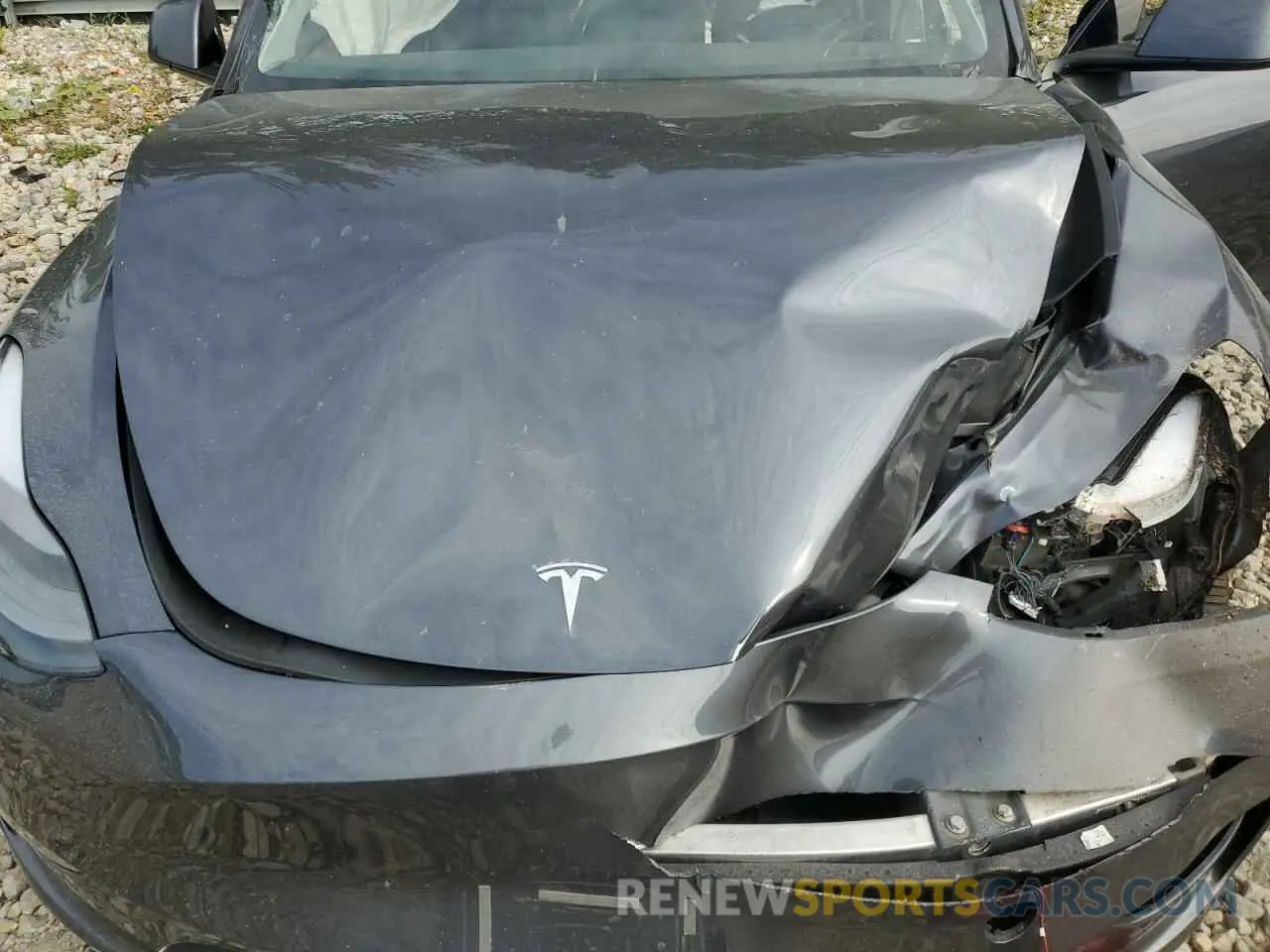 11 Photograph of a damaged car 7SAYGDEEXPA202737 TESLA MODEL Y 2023