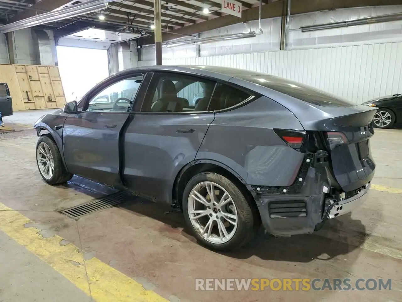 2 Photograph of a damaged car 7SAYGDEEXPA209025 TESLA MODEL Y 2023