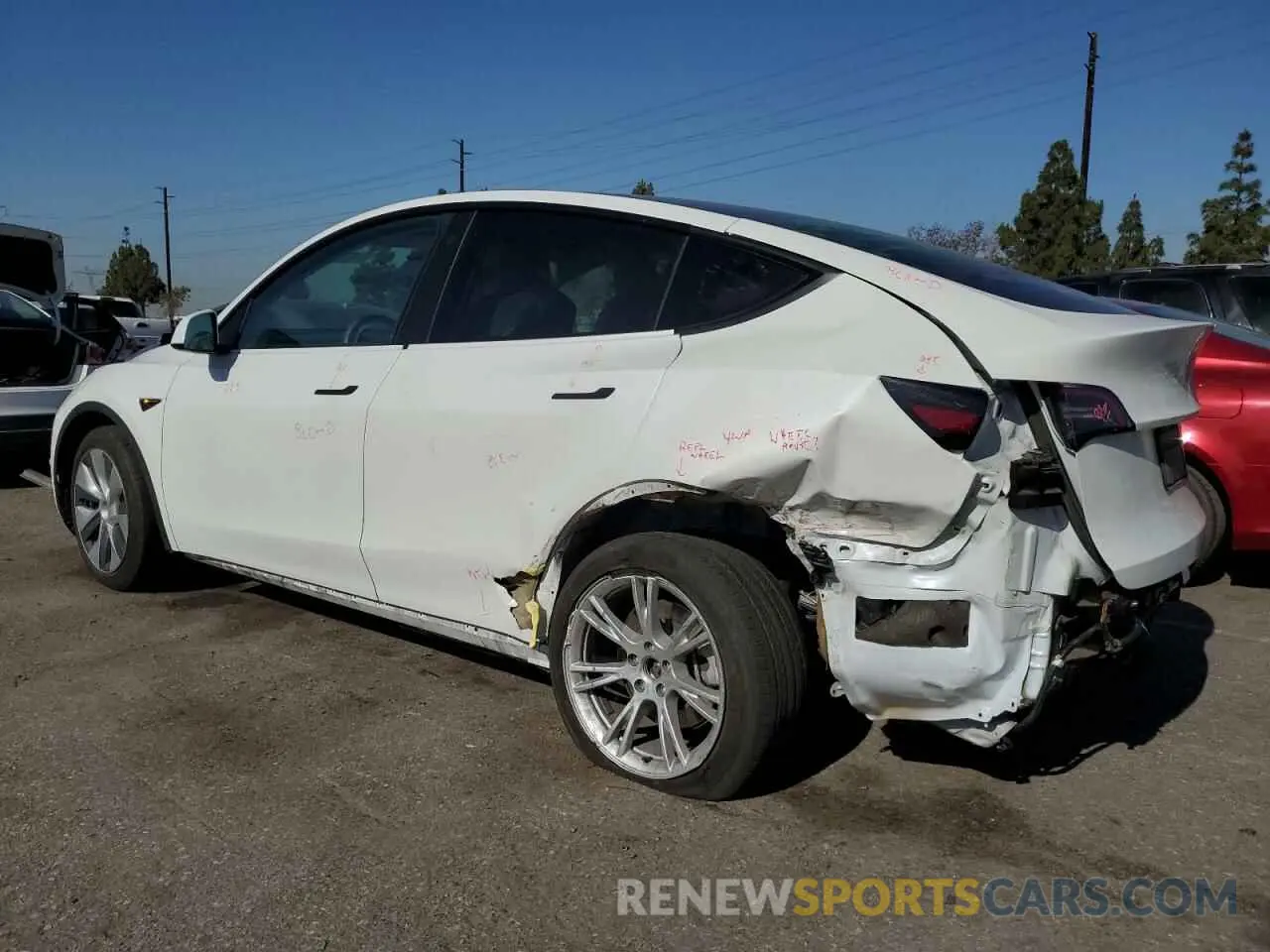 2 Photograph of a damaged car 7SAYGDEEXPF607984 TESLA MODEL Y 2023