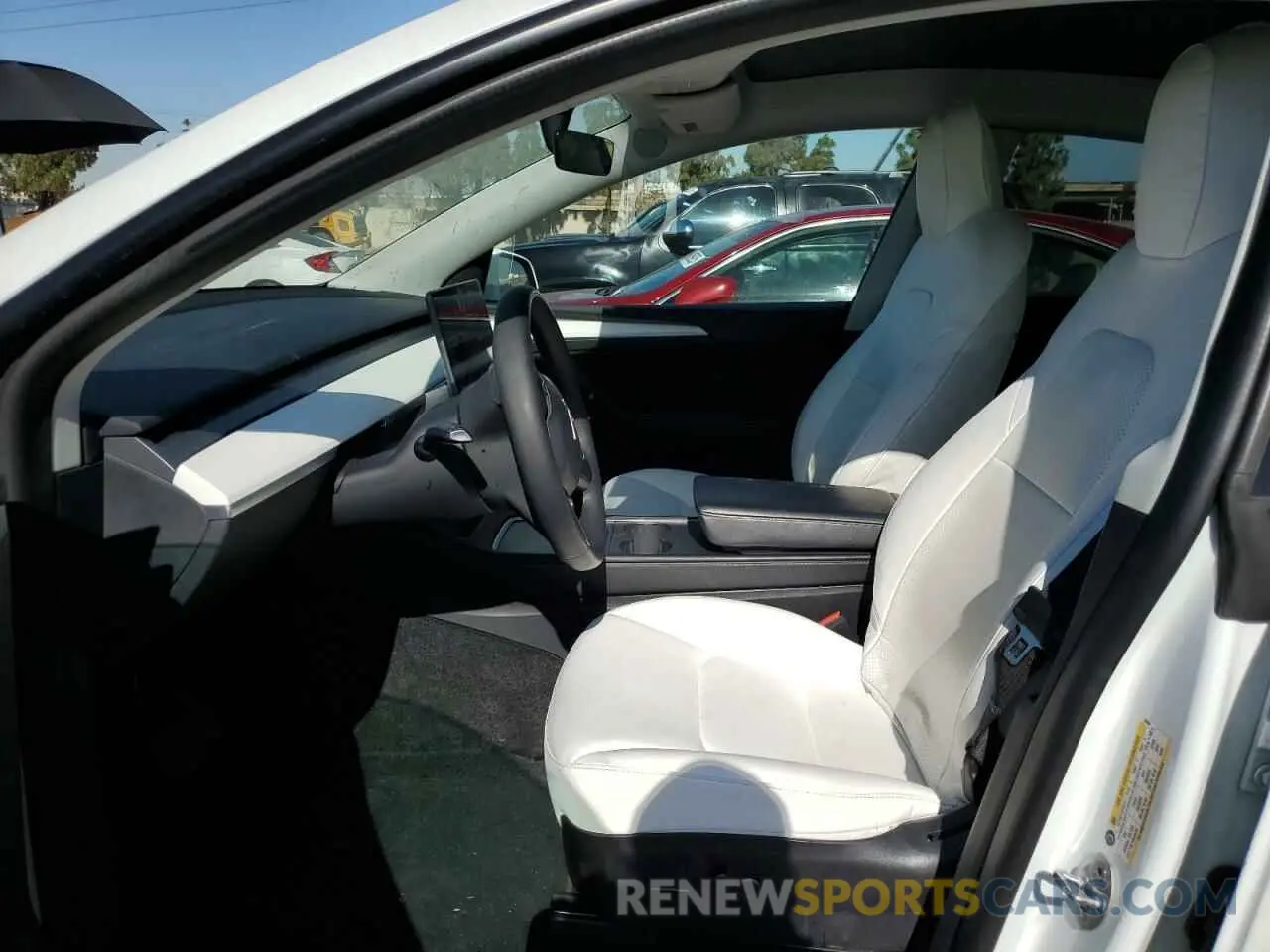 7 Photograph of a damaged car 7SAYGDEEXPF607984 TESLA MODEL Y 2023
