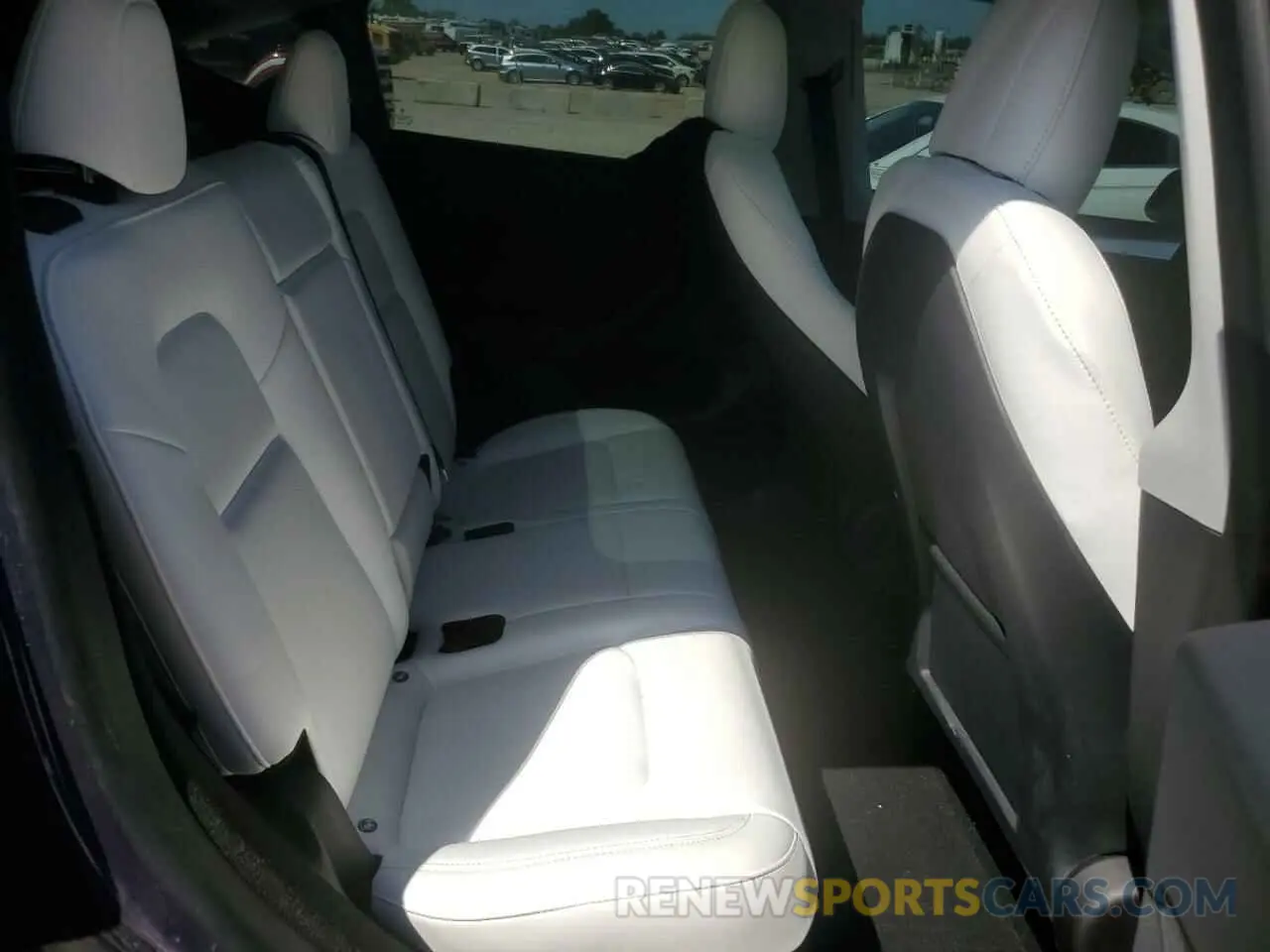 11 Photograph of a damaged car 7SAYGDEEXPF616099 TESLA MODEL Y 2023