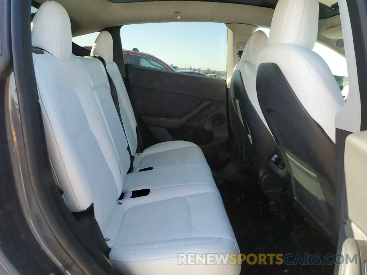 11 Photograph of a damaged car 7SAYGDEEXPF618029 TESLA MODEL Y 2023
