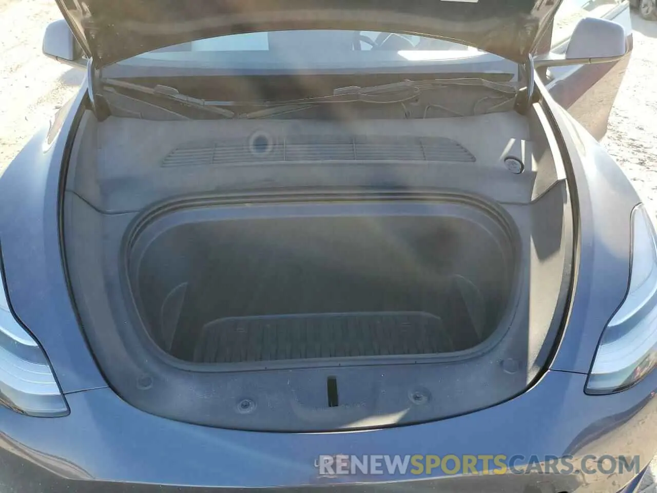 13 Photograph of a damaged car 7SAYGDEEXPF618029 TESLA MODEL Y 2023