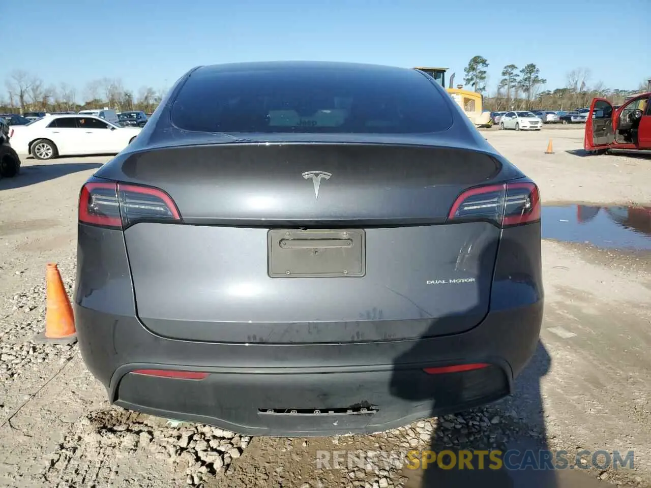6 Photograph of a damaged car 7SAYGDEEXPF618029 TESLA MODEL Y 2023