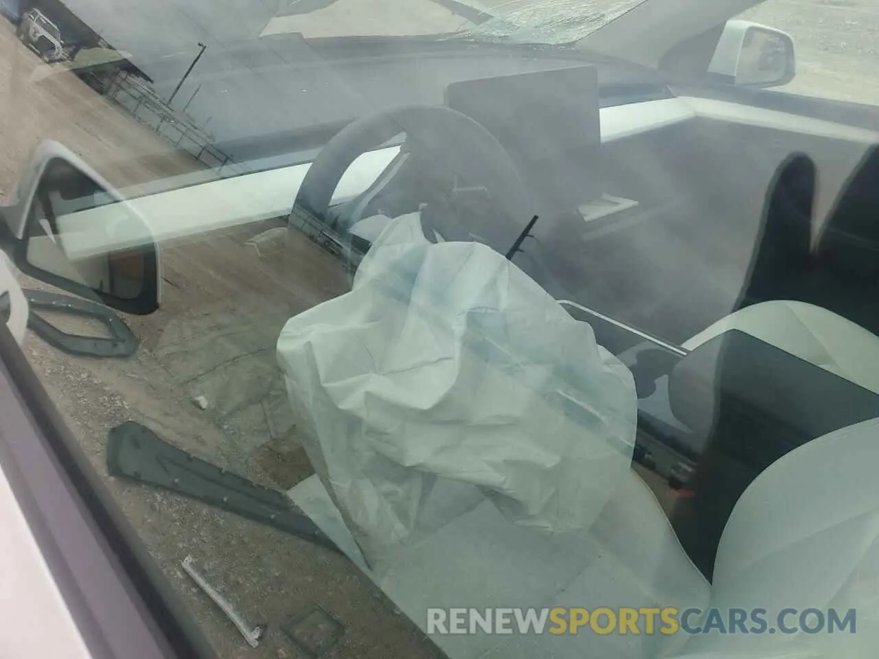 8 Photograph of a damaged car 7SAYGDEEXPF618449 TESLA MODEL Y 2023