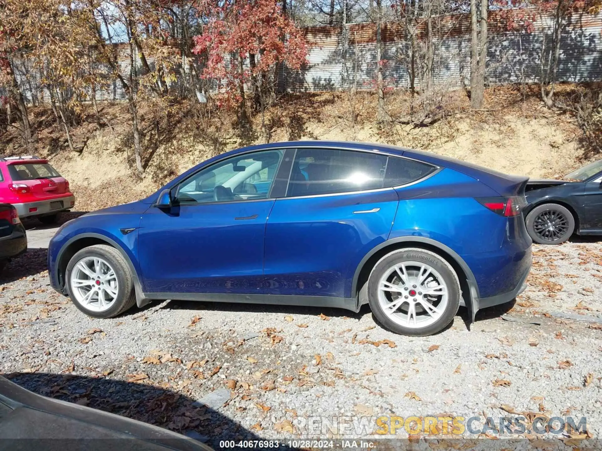 15 Photograph of a damaged car 7SAYGDEEXPF671507 TESLA MODEL Y 2023