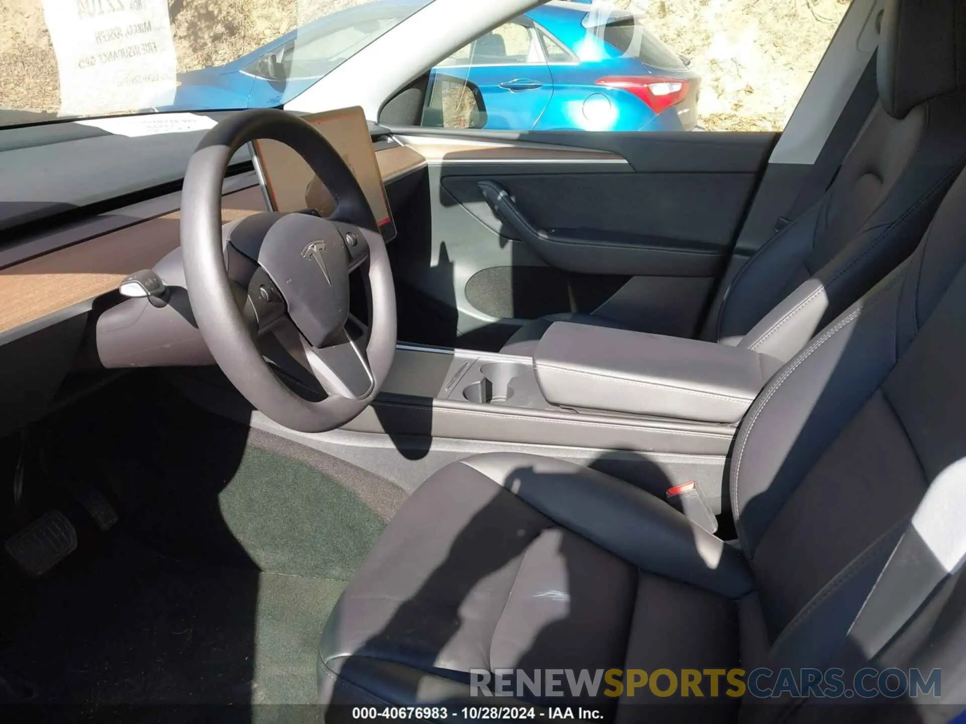 5 Photograph of a damaged car 7SAYGDEEXPF671507 TESLA MODEL Y 2023