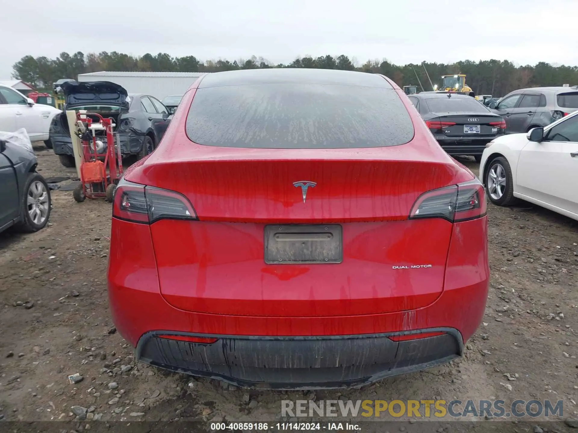 16 Photograph of a damaged car 7SAYGDEEXPF685584 TESLA MODEL Y 2023