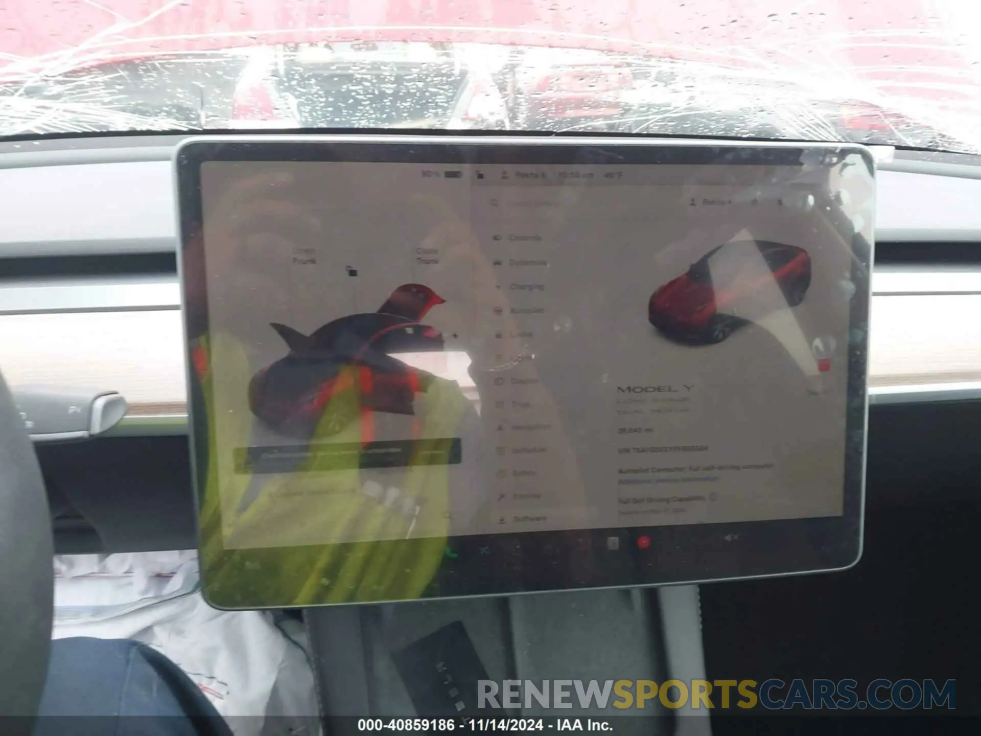 18 Photograph of a damaged car 7SAYGDEEXPF685584 TESLA MODEL Y 2023