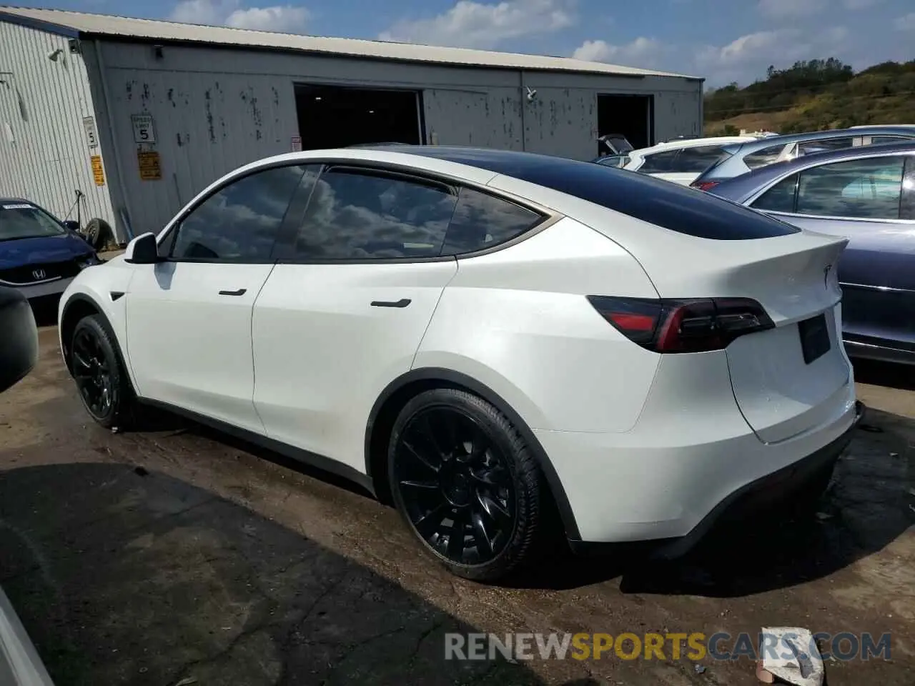 2 Photograph of a damaged car 7SAYGDEEXPF749638 TESLA MODEL Y 2023