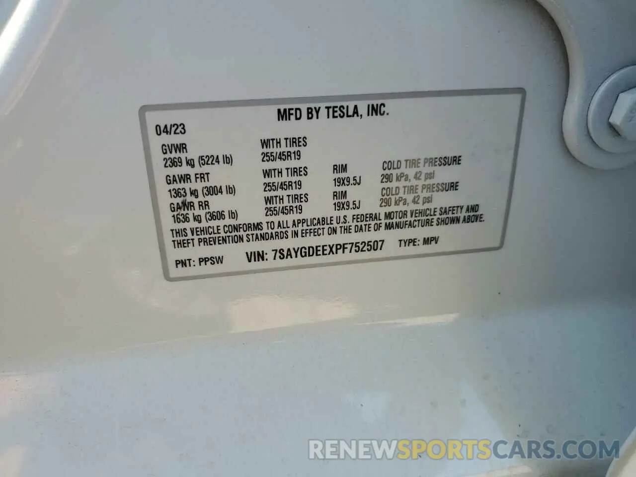 12 Photograph of a damaged car 7SAYGDEEXPF752507 TESLA MODEL Y 2023