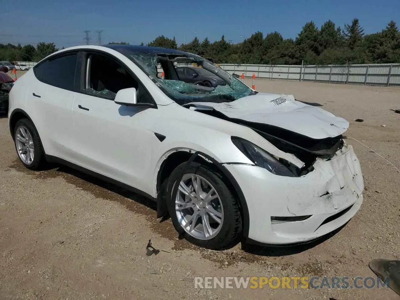 4 Photograph of a damaged car 7SAYGDEEXPF752507 TESLA MODEL Y 2023