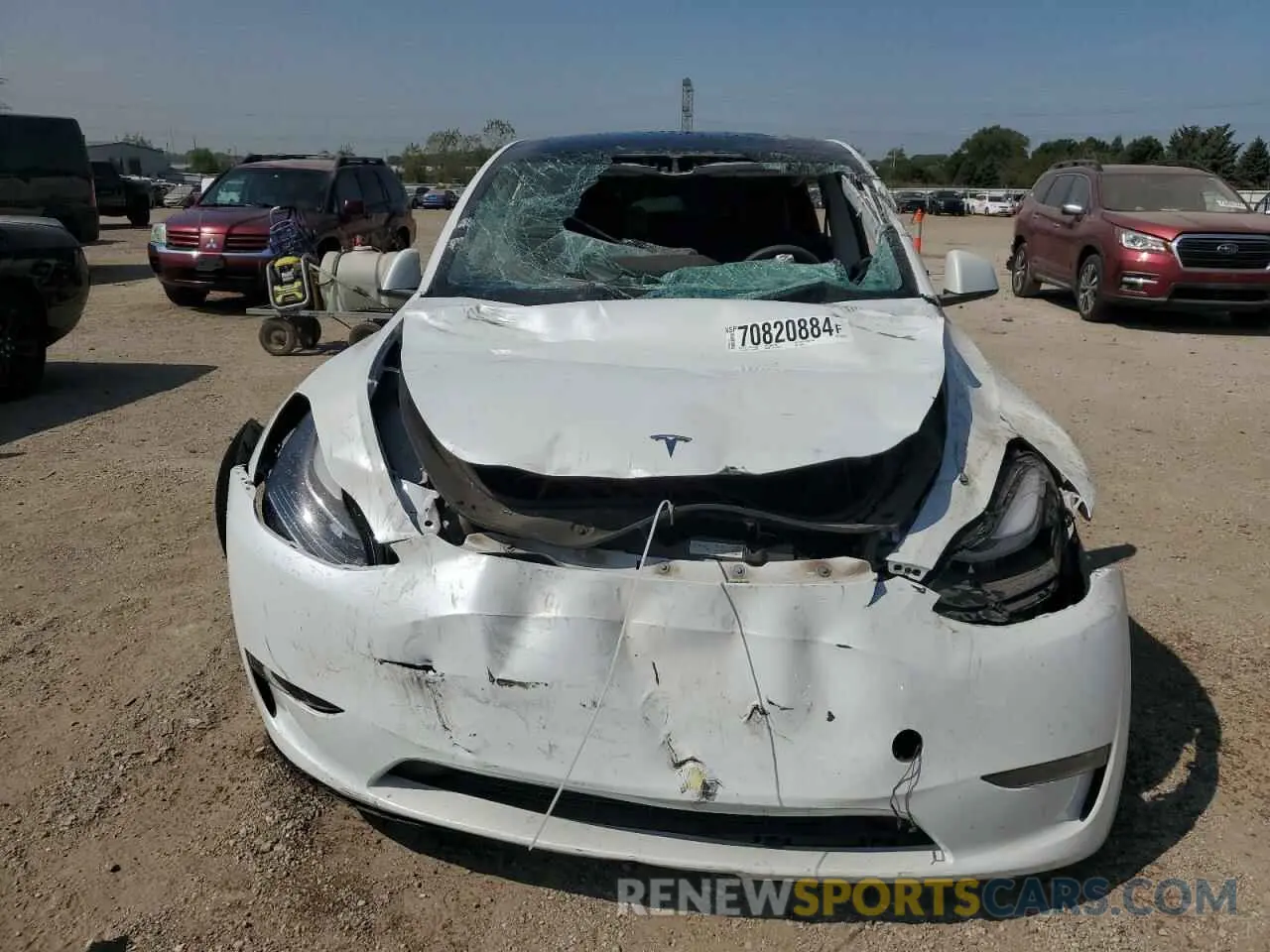 5 Photograph of a damaged car 7SAYGDEEXPF752507 TESLA MODEL Y 2023